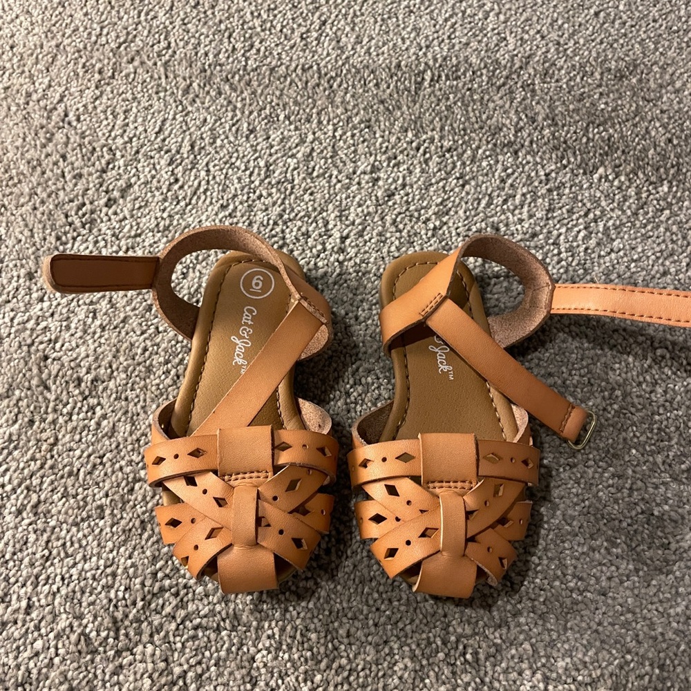 Size 6, Cat & Jack toddler leather sandals